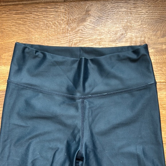 Carbon 38 Gradient Navy and Cream Leggings - Picture 2 of 6